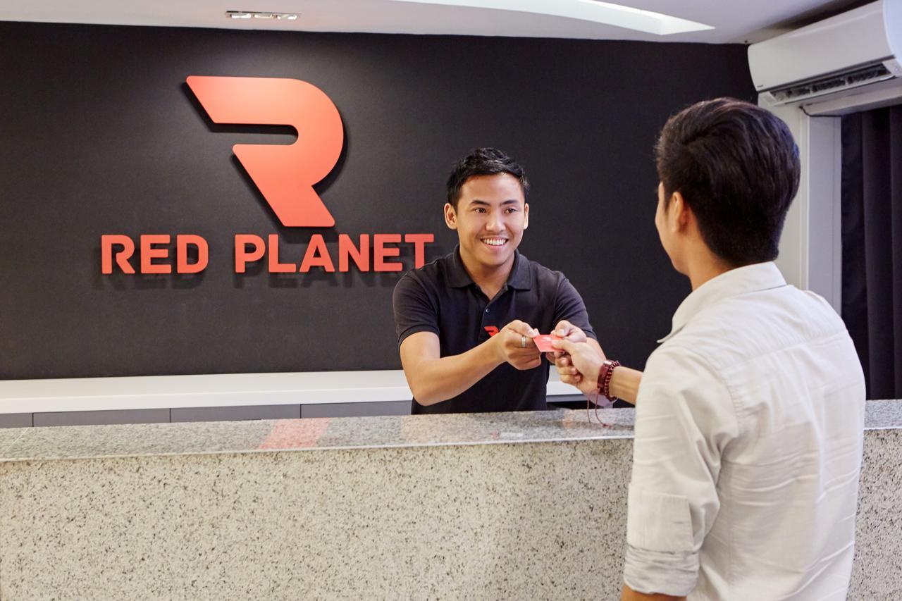 Red Planet Manila Malate Mabini Hotel Kültér fotó